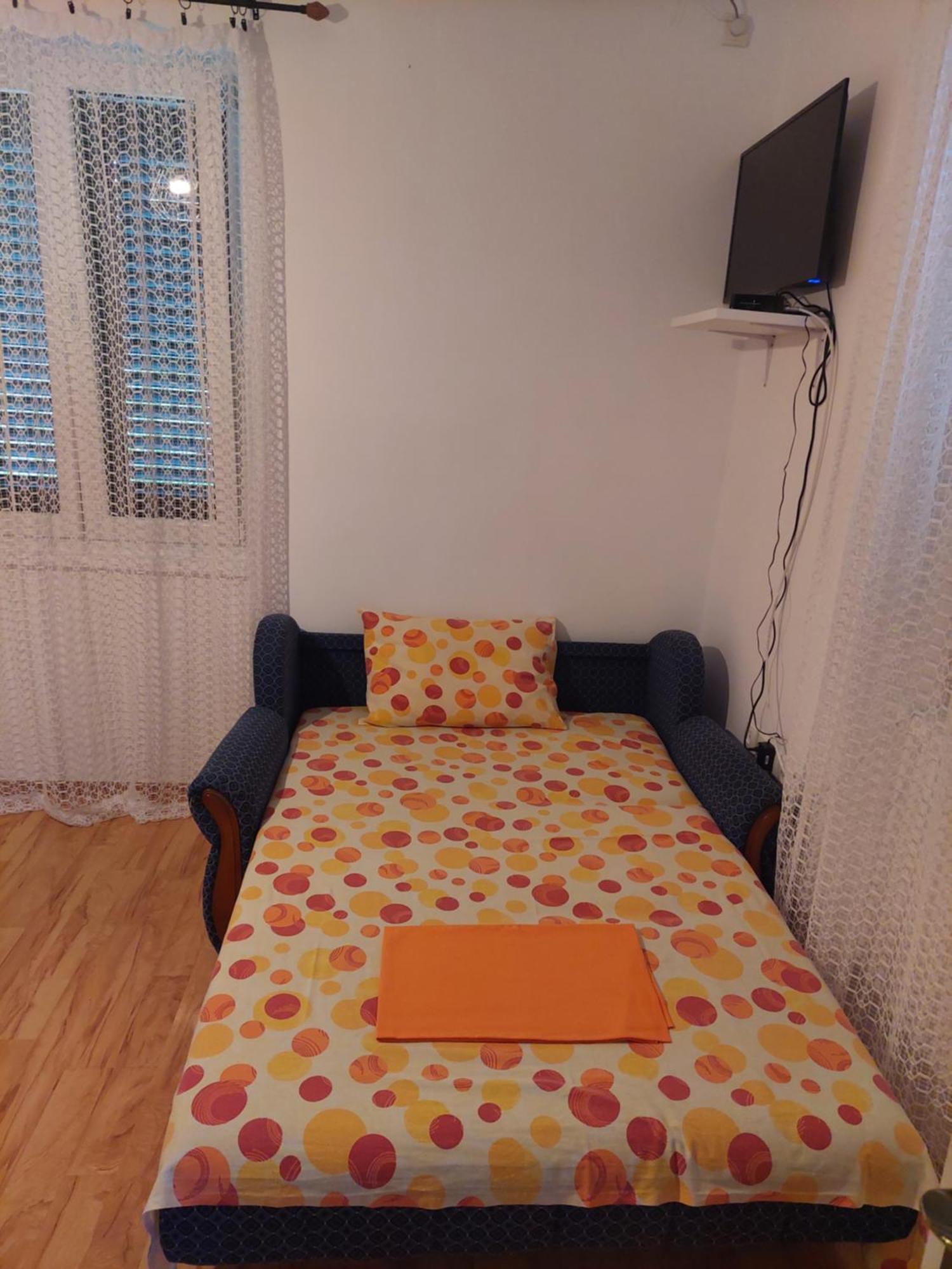 Kjara Apartments Тиват Екстериор снимка